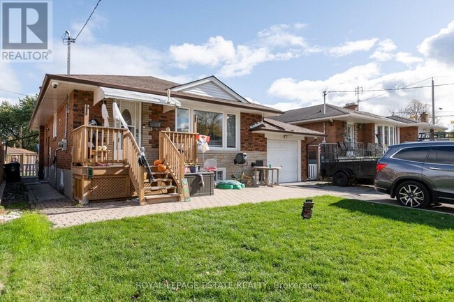 property at 5 Barlow Rd