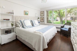 145 Pinckney St in Boston, MA - Building Photo - Building Photo