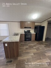 21 Amos Valley Dr in Springfield, IL - Building Photo - Building Photo