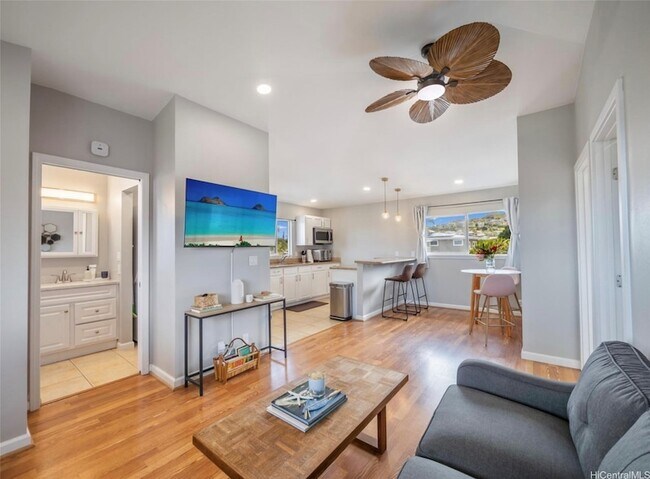 964 Iopono Loop in Kailua, HI - Building Photo - Building Photo