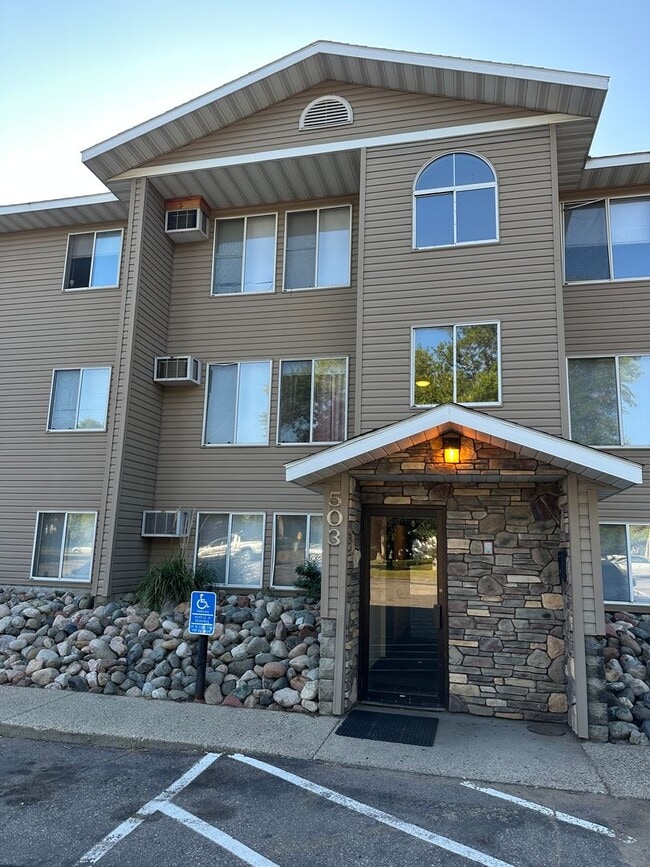 property at 503 15th Ave SE