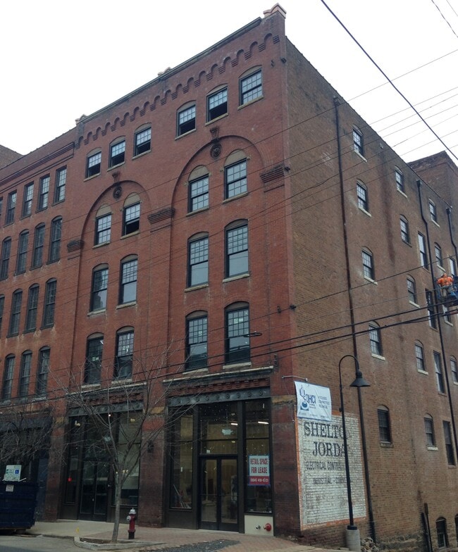 River Lofts West