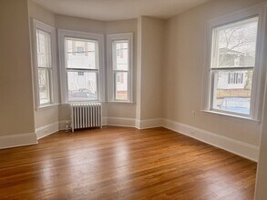 39 Prospect Street Ave in Waltham, MA - Building Photo - Building Photo