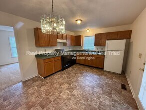 1805 Cody Ave in Greensboro, NC - Building Photo - Building Photo
