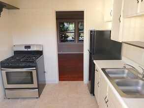 10981 Culver Blvd, Unit 10981 in Culver City, CA - Building Photo - Building Photo