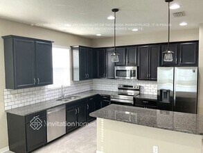 12128 Rambling Stream Dr in Riverview, FL - Building Photo - Building Photo