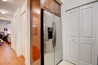 3 Renaissance Way-Unit -108 in Boynton Beach, FL - Building Photo - Building Photo