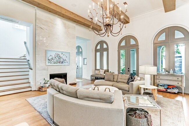 property at 1104 Mosaico Ln
