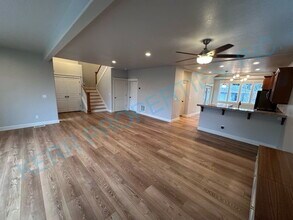 9388 SE Wyndham Way in Happy Valley, OR - Building Photo - Building Photo