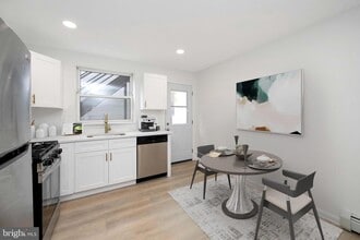 11 N Black Horse Pike in Haddon Heights, NJ - Building Photo - Building Photo