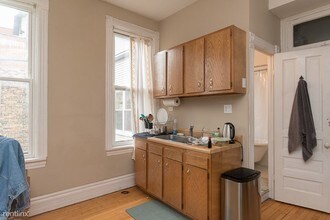 949 N Winchester Ave-Unit -Unit 2R in Chicago, IL - Building Photo - Building Photo