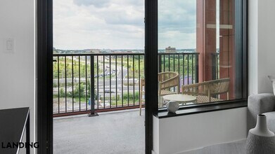 632 Howard Rd SE in Washington, DC - Foto de edificio - Building Photo