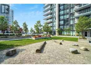 900-1900 Carnarvon St in New Westminster, BC - Building Photo - Building Photo