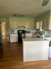 5080 Cricket Ct SW in Lilburn, GA - Building Photo - Building Photo