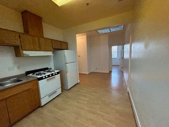 Downtown Living in Porterville, CA - Building Photo - Interior Photo
