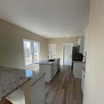 86 Lighthouse Ct, Unit Lower Updated Apartment in Sheboygan, WI - Foto de edificio - Building Photo