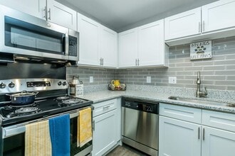 Brighton Valley in Nashville, TN - Foto de edificio - Building Photo