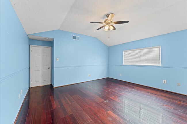 21311 Golden Dove Dr in Spring, TX - Building Photo - Building Photo