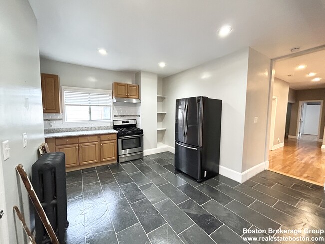 14 Batchelder St, Unit 2
