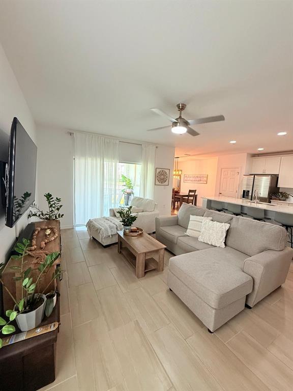 1158 Sand Torch Cir in Davenport, FL - Building Photo - Building Photo
