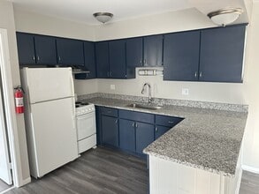 Prospect Manor in Ypsilanti, MI - Building Photo - Building Photo
