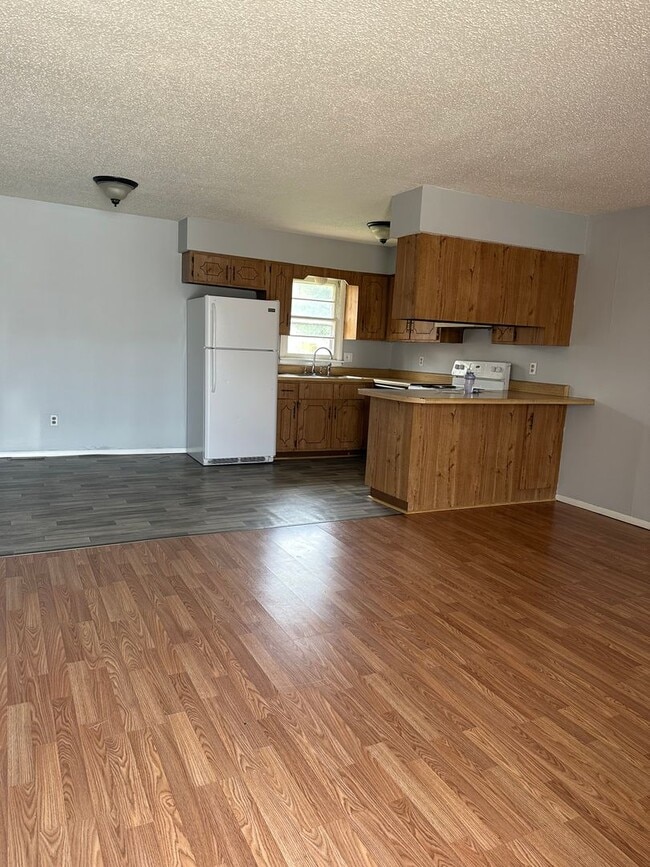 property at 1027 S Lexington Ave