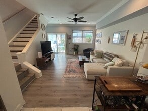 450 E Girard Ave in Philadelphia, PA - Building Photo - Building Photo