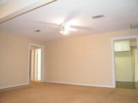 1201 Adams St photo'