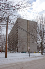 William E. Fowler Senior Apartments in Akron, OH - Building Photo - Building Photo