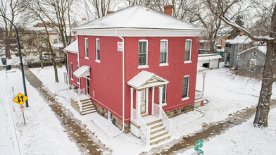 218 Ferris St in Ypsilanti, MI - Building Photo - Building Photo