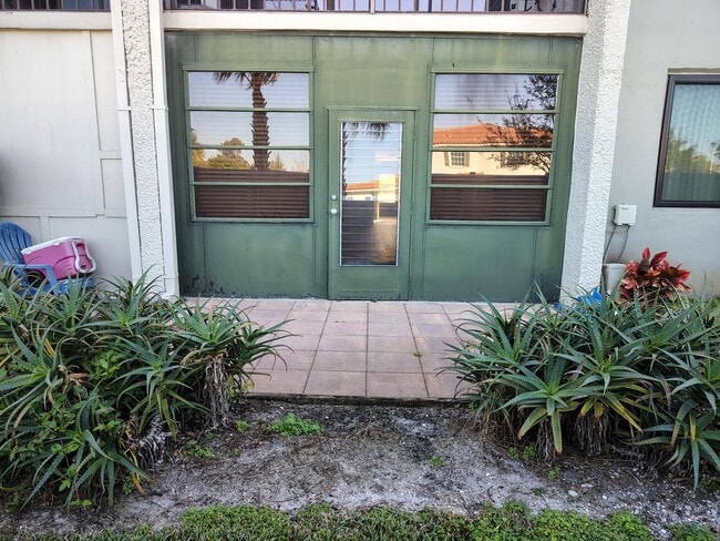 property at 4100 Tivoli Ct