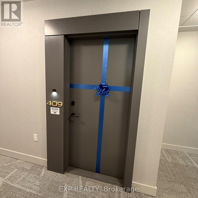 2088 James St in Burlington, ON - Building Photo - Building Photo