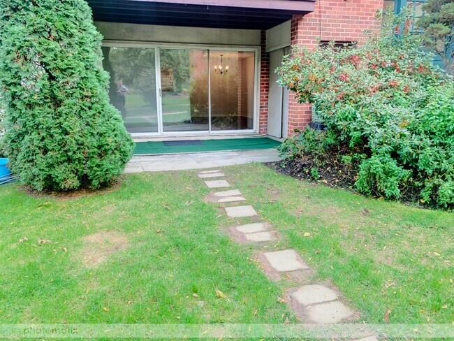 156 Drummers Ln, Unit 156 Drummer’s Lane in Wayne, PA - Building Photo - Building Photo