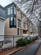 62 Cameron St, Unit #1 in Brookline, MA - Building Photo - Building Photo