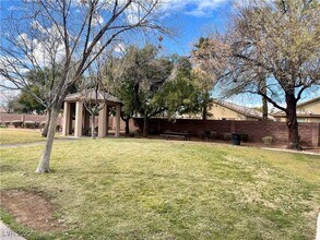3507 Old Course St in Las Vegas, NV - Foto de edificio - Building Photo