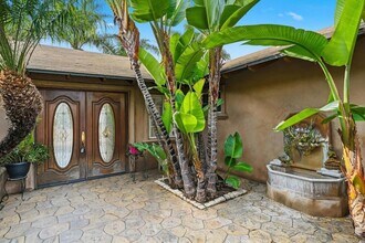 2205 Cameo Rd in Carlsbad, CA - Building Photo - Building Photo