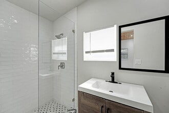 8229 NW 1st Pl in Miami, FL - Building Photo - Building Photo