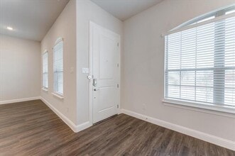 6580 Iron Horse Blvd in North Richland Hills, TX - Building Photo - Building Photo