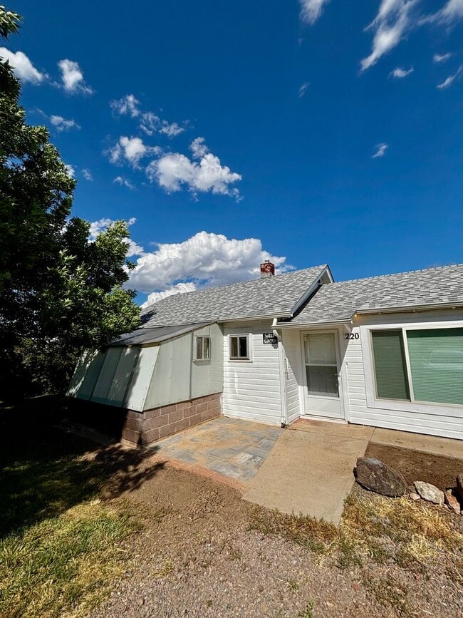 220 S Jay St in Lakewood, CO - Building Photo - Building Photo