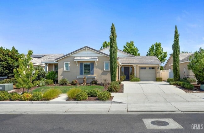 13600 Pixton Ave in Bakersfield, CA - Building Photo - Building Photo