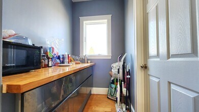 23 Irma Ave in Watertown, MA - Building Photo - Building Photo