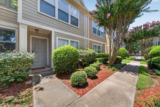 property at 1317 Paige St