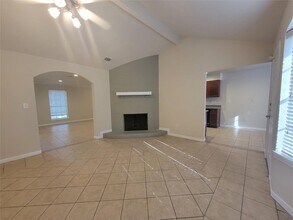 16022 Blackhawk Blvd in Friendswood, TX - Building Photo - Building Photo