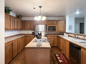 315 E 12th Ave in Anchorage, AK - Building Photo - Building Photo