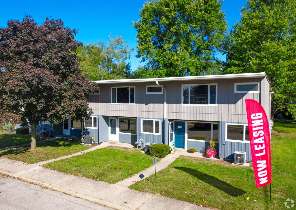 Townhomes at 28th Photo