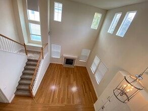 1042 Tulloch Dr in Tracy, CA - Building Photo - Building Photo