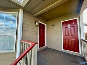 241 Waters Edge Ln in Madison, AL - Building Photo - Building Photo