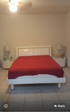 15431 SW 101st Ave in Miami, FL - Building Photo - Building Photo