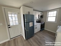 561A E 6th St, Unit 3 in Boston, MA - Building Photo - Building Photo