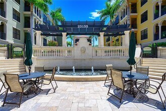 23159 Amgci Way in Estero, FL - Foto de edificio - Building Photo